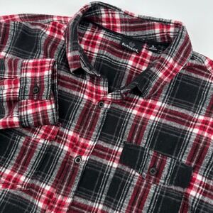 Burnside Mens Red Black Plaid Flannel Button Up Shirt XL B8210 Cotton Blend
